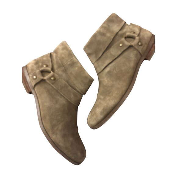 Sole Society Taupe Suede Ankle Boots With Wraparound Strap & Side Zipper - Picture 3 of 11